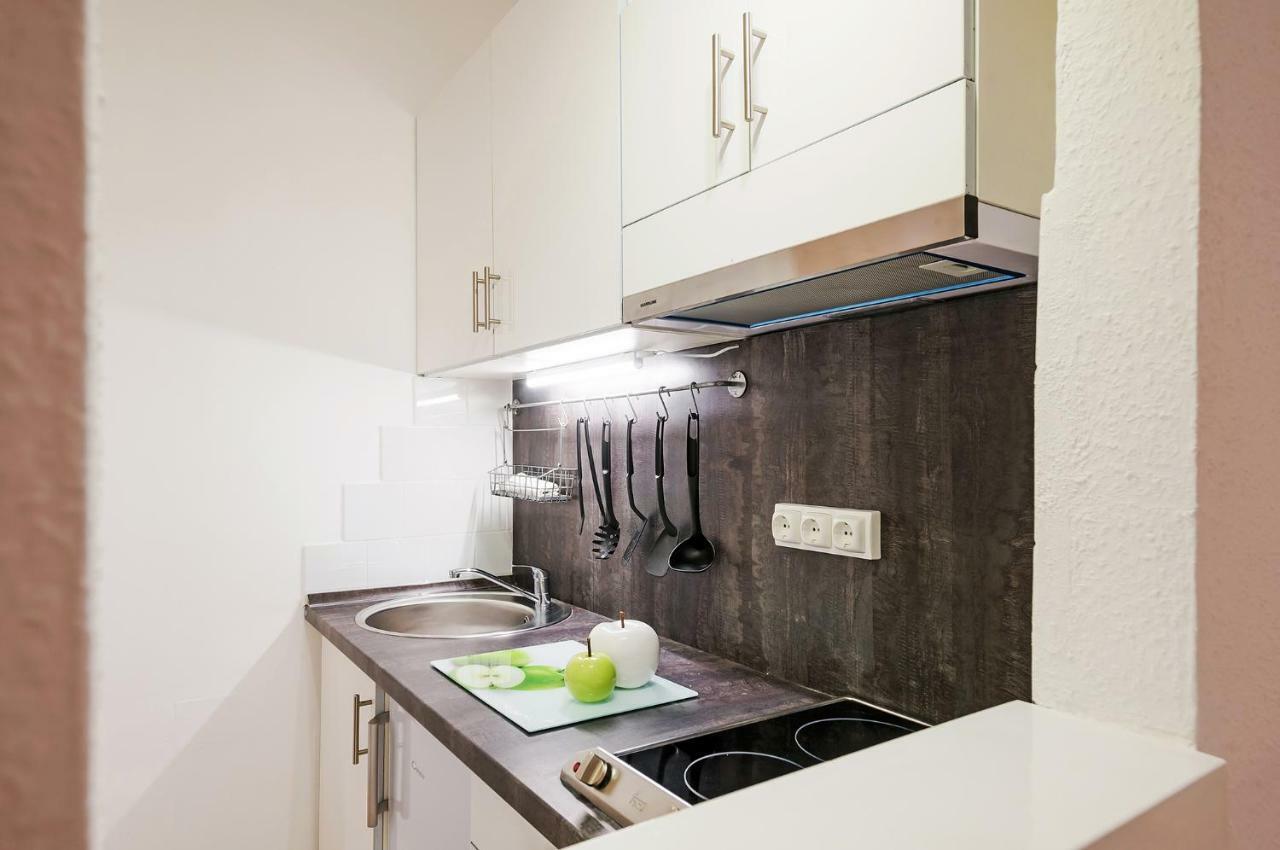 Free Parking, Quiet Design Flat In The Centre Boedapest